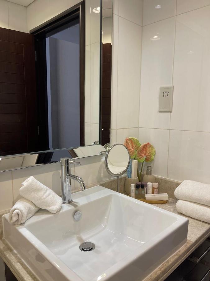 First Class 2Br With Burj Khalifa & Downtown View Dubai Dış mekan fotoğraf
