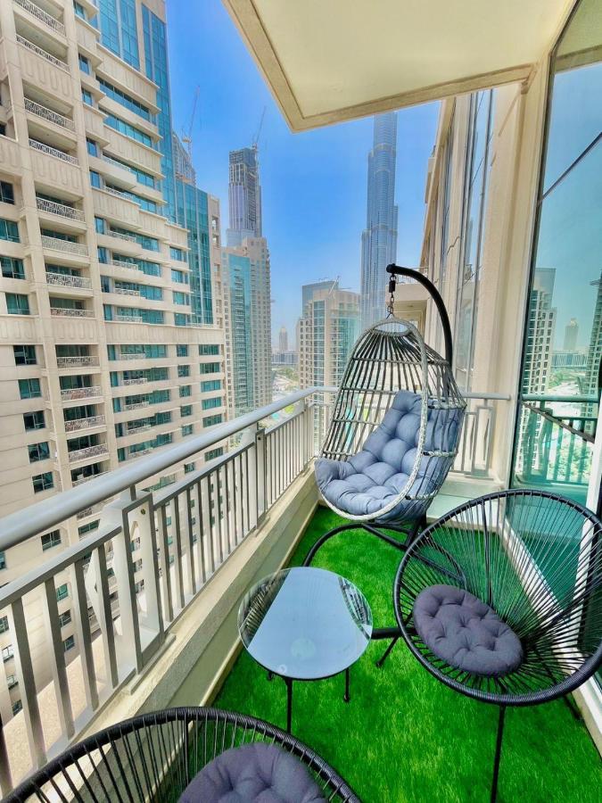 First Class 2Br With Burj Khalifa & Downtown View Dubai Dış mekan fotoğraf