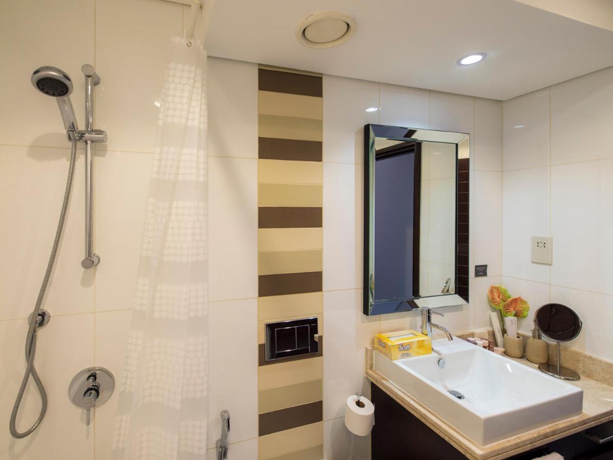 First Class 2Br With Burj Khalifa & Downtown View Dubai Dış mekan fotoğraf